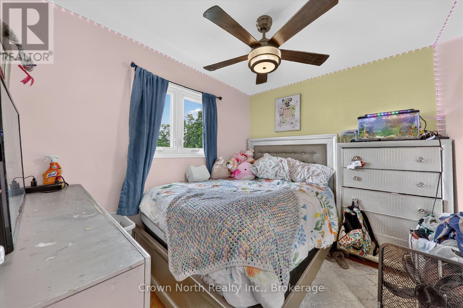 63 PORTICO DRIVE - 24