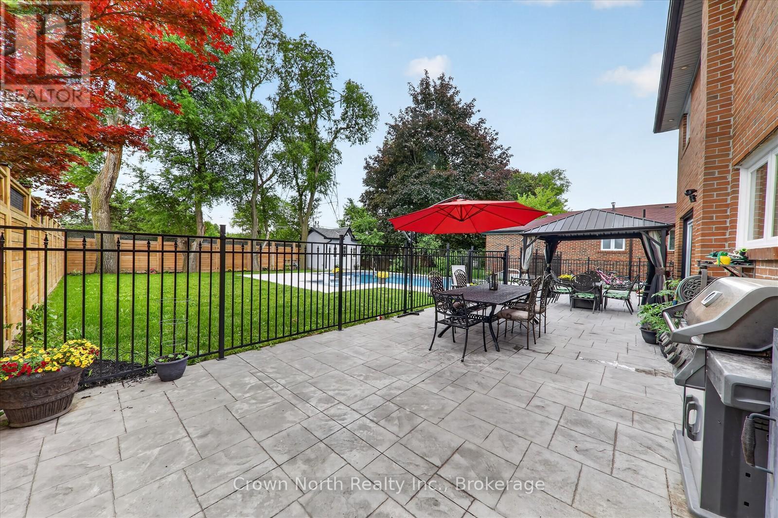 63 PORTICO DRIVE - 34