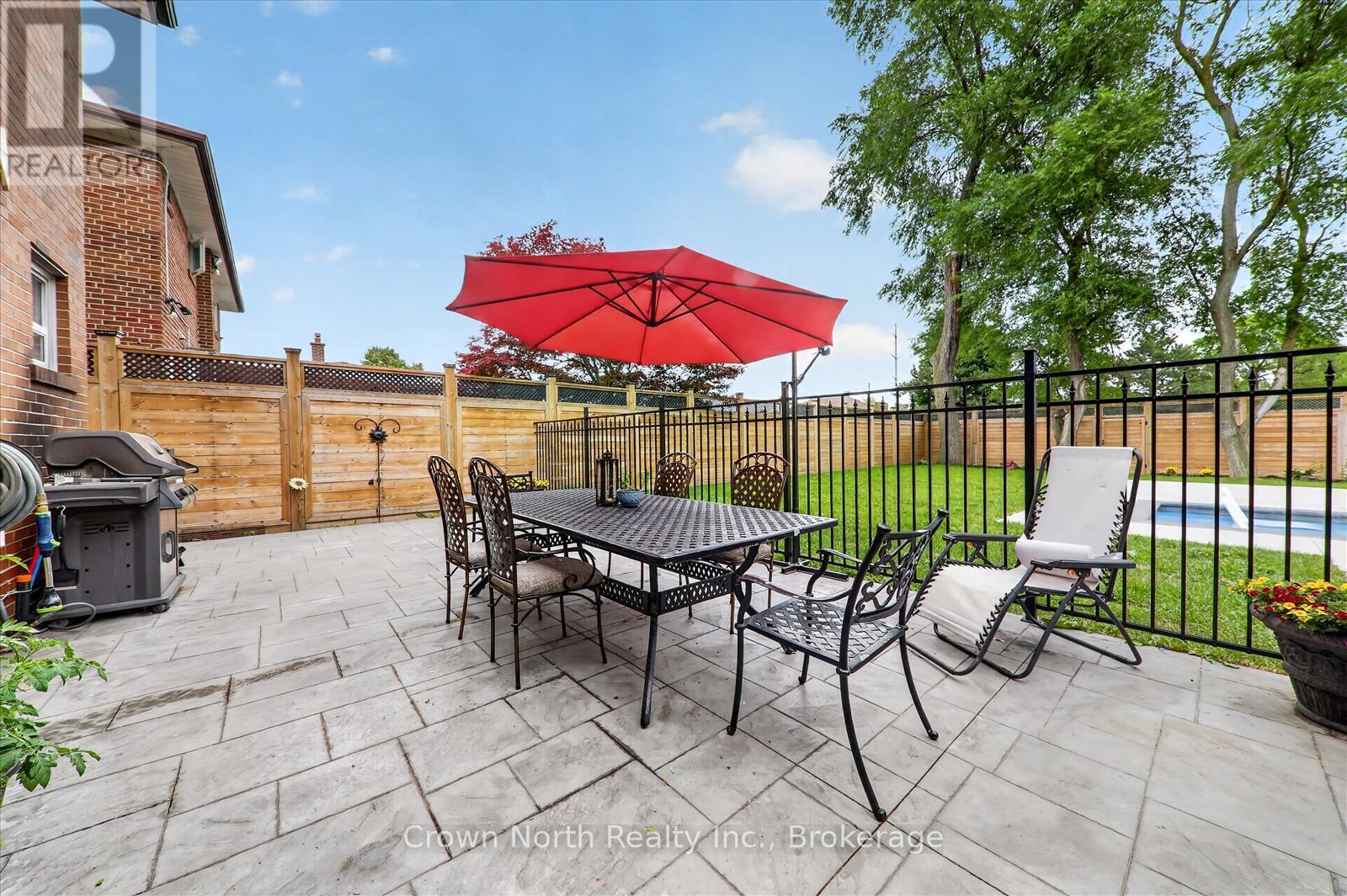 63 PORTICO DRIVE - 36