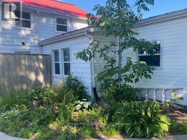 99 CHATHAM STREET - 25