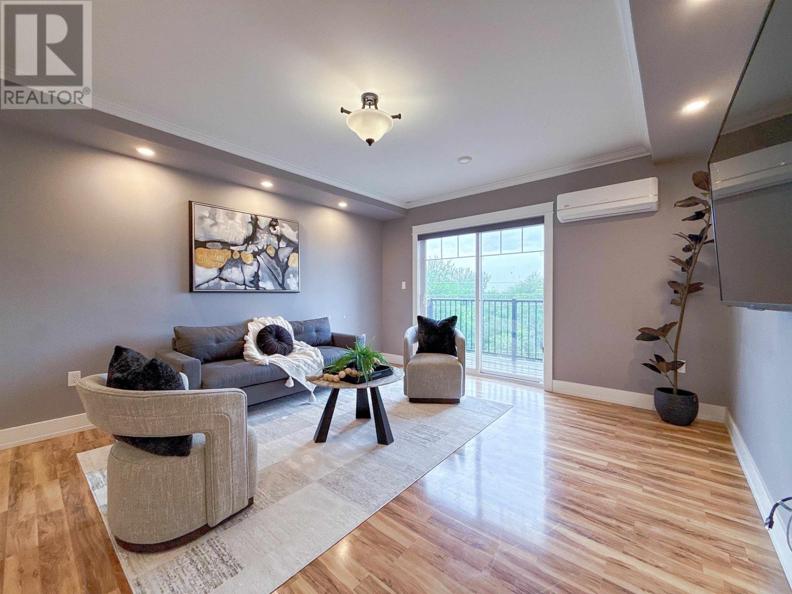 #306 204 Shakespeare Drive - 13