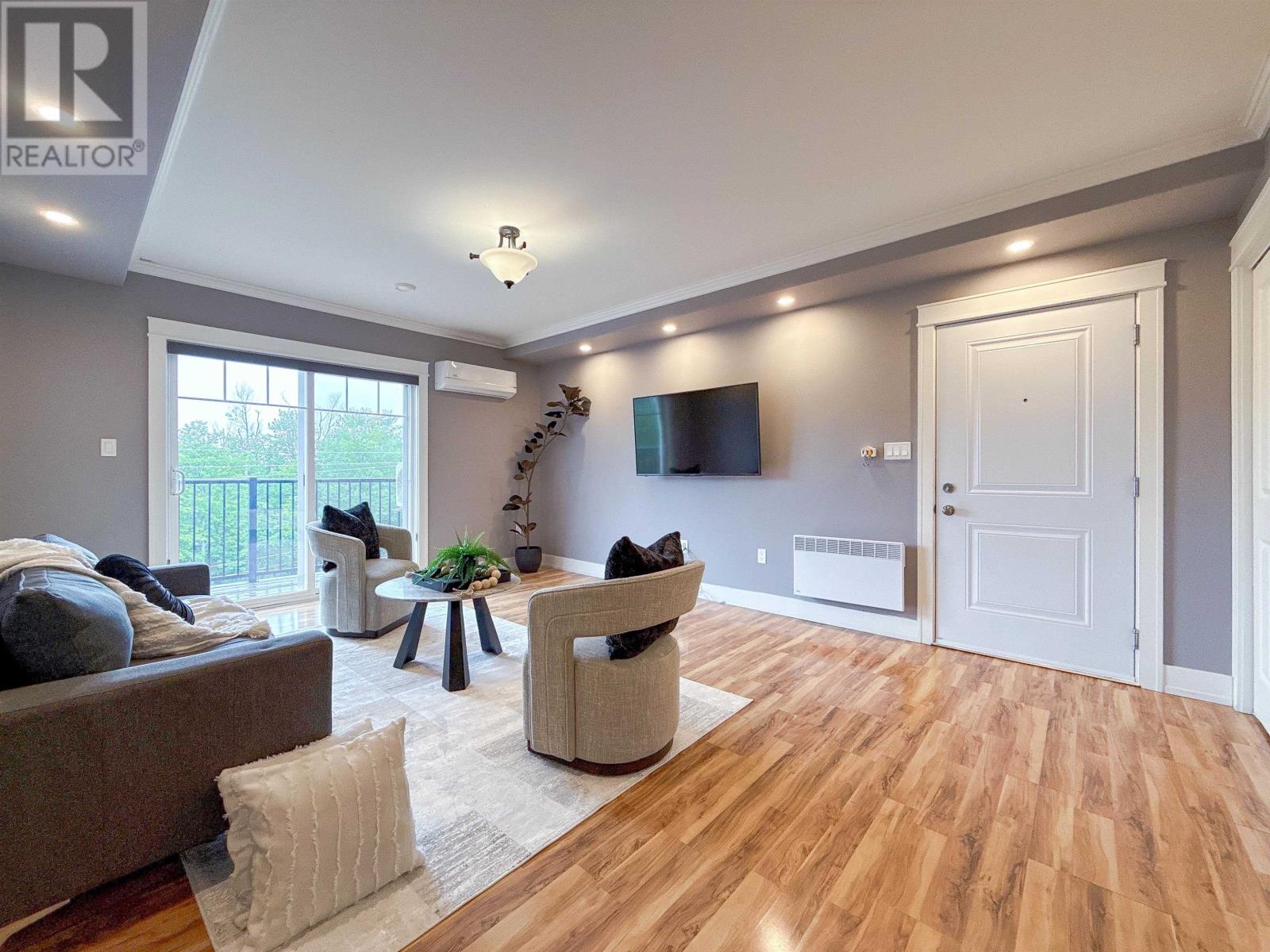 #306 204 Shakespeare Drive - 7