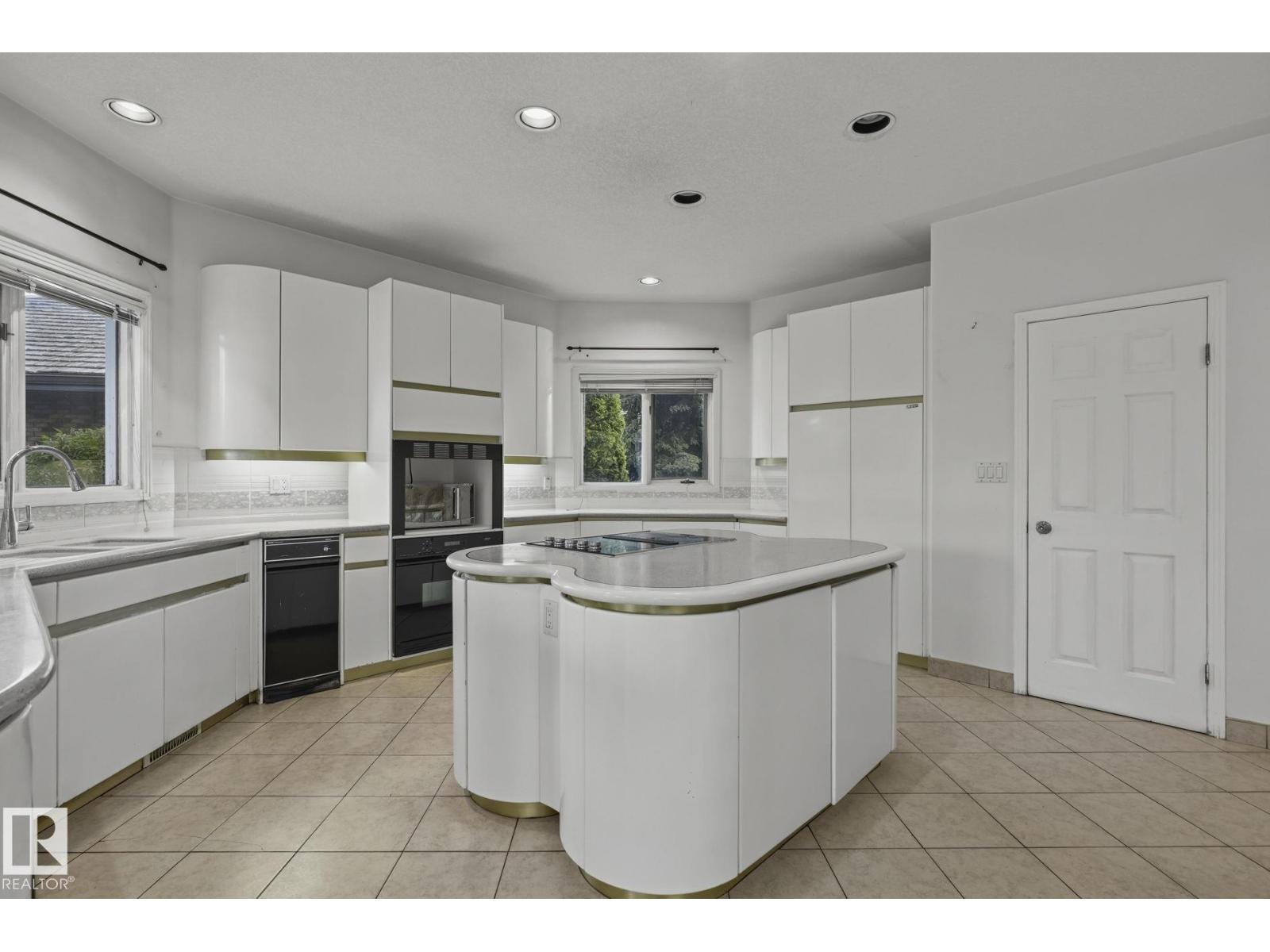 154 OSLAND DR NW - 8