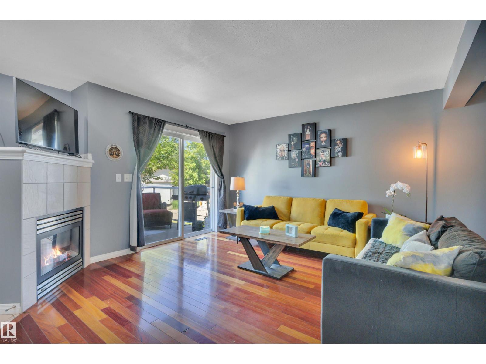 #47 2505 42 ST NW - photo 4