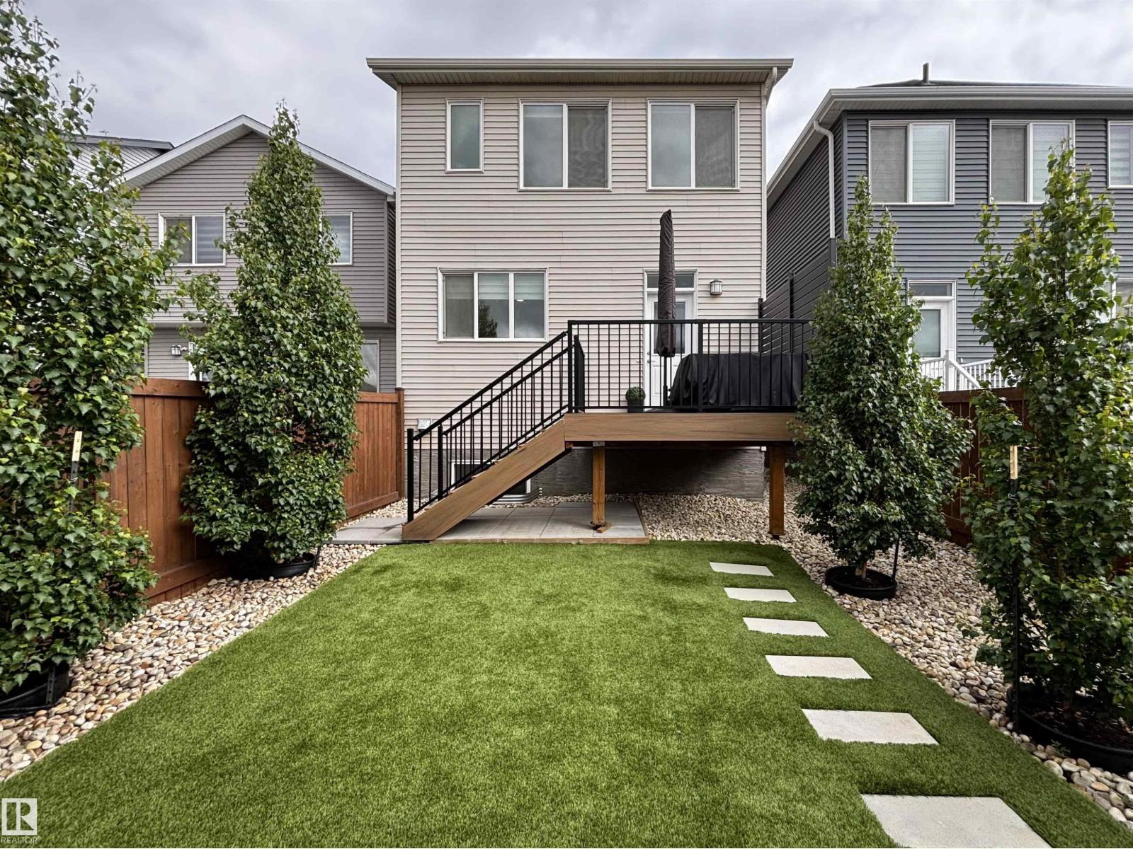 5281 Edgemont BV NW — photo 38