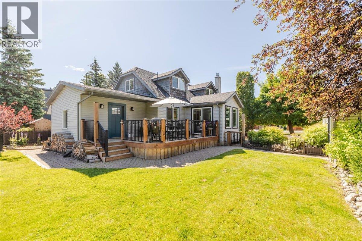1169 MCLEOD Avenue - 60