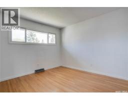 Family room - 3017 Taylor Street E, Saskatoon, SK S7H1X4 Photo 11