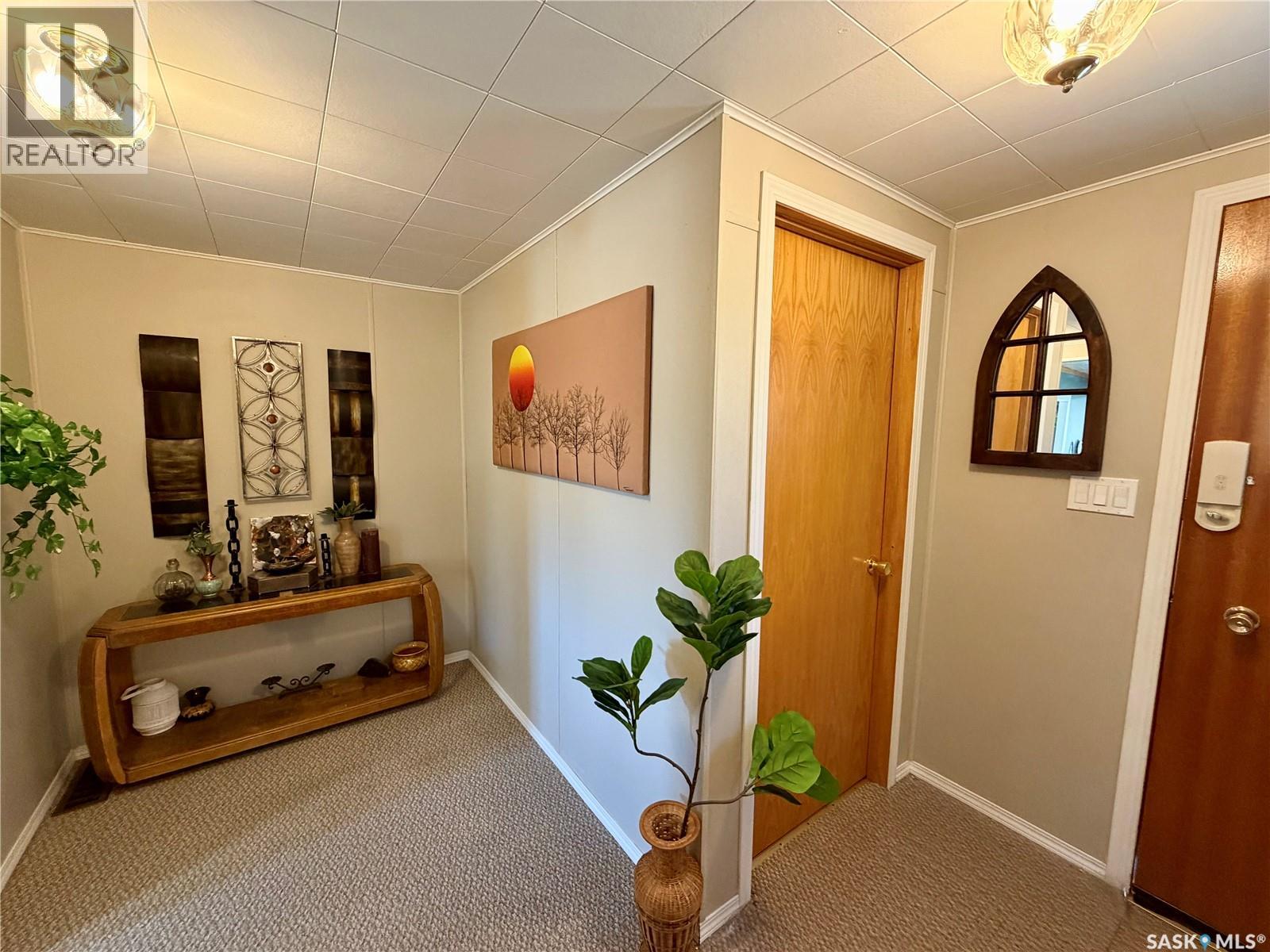 220 2nd STREET W - 3