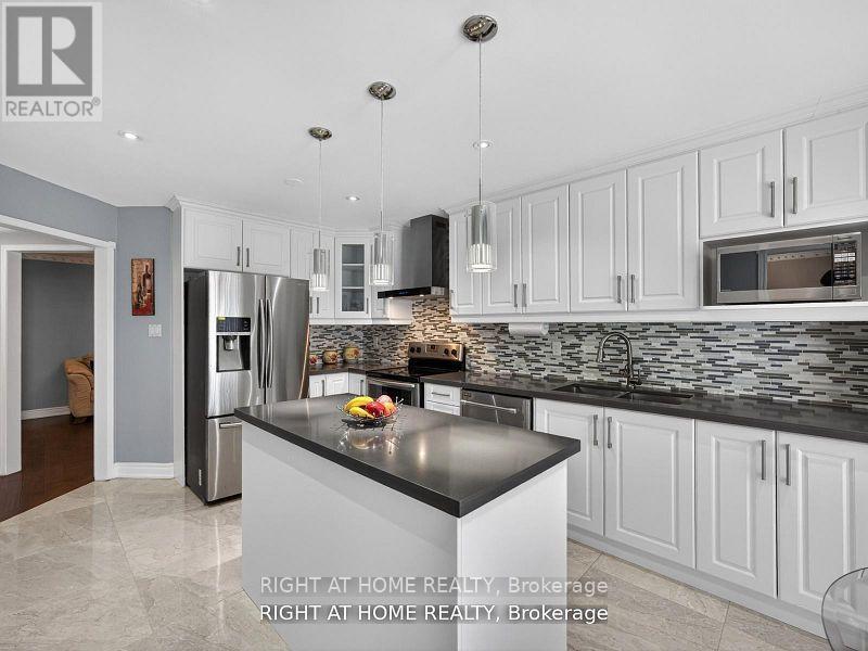 7068 ROSEHURST DRIVE - 11