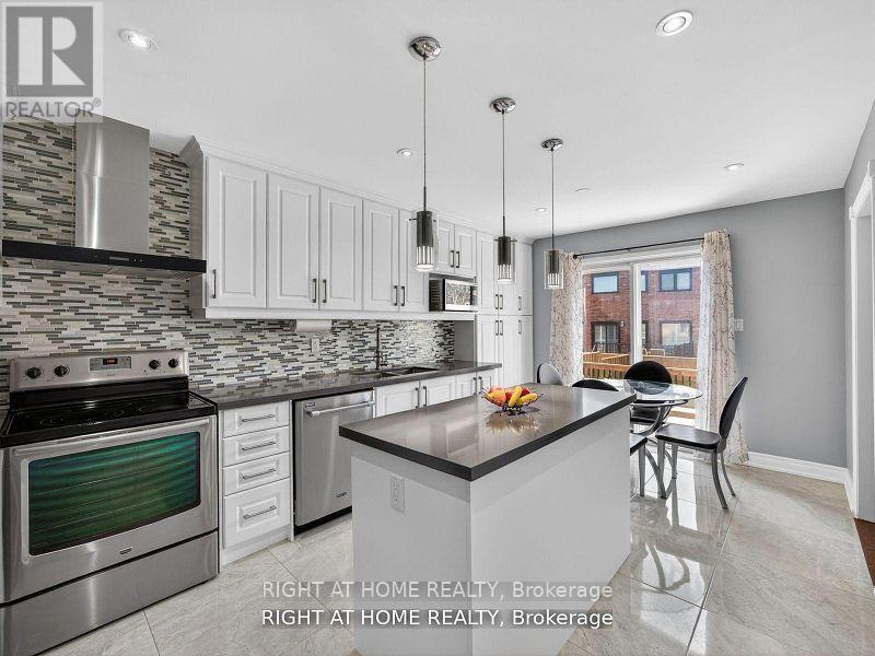 7068 ROSEHURST DRIVE - 13