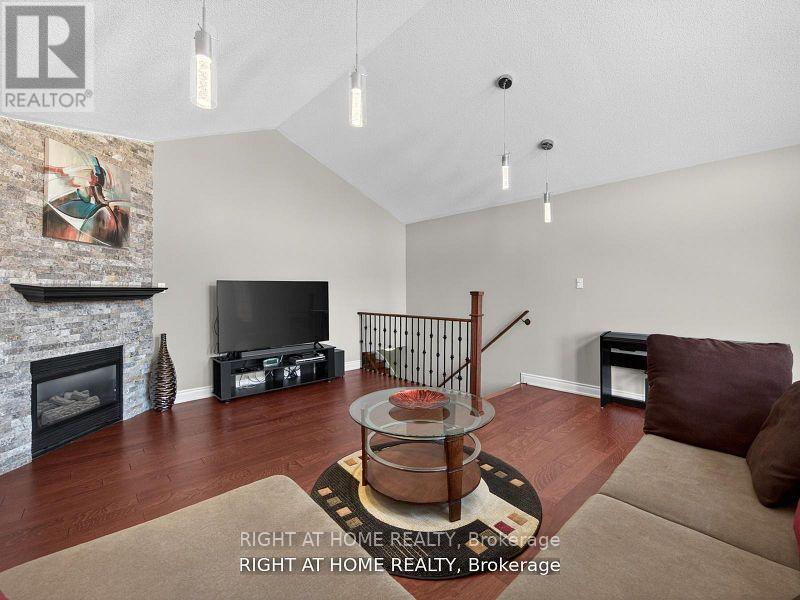 7068 ROSEHURST DRIVE - 24