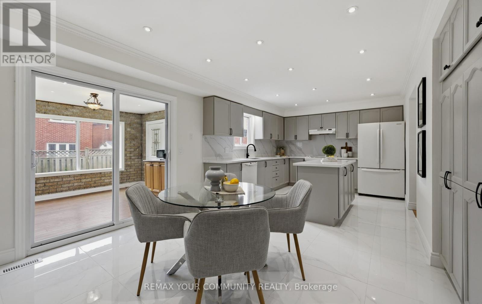 1554 SAUGEEN DRIVE - 12