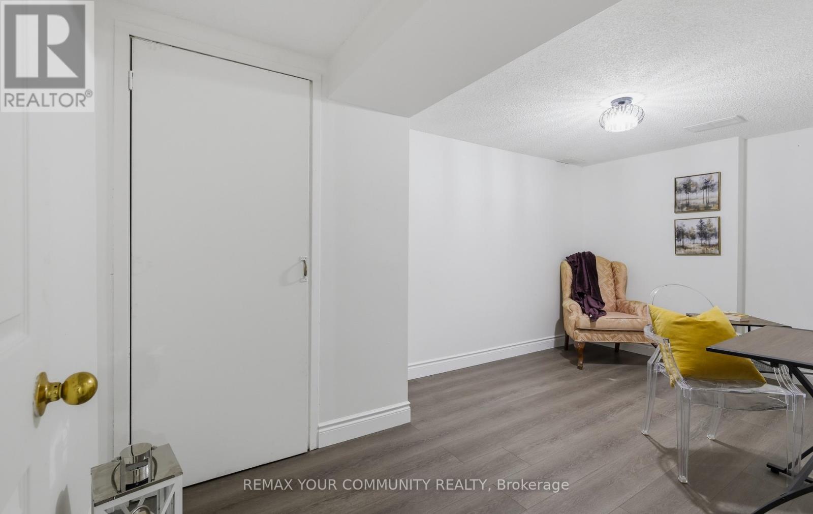 1554 SAUGEEN DRIVE - 36
