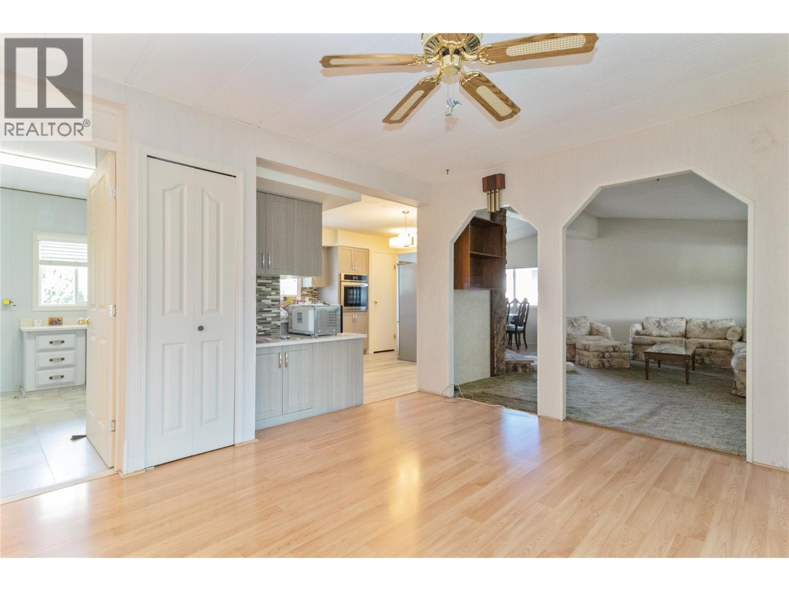 #44 2098 Boucherie Road - 12