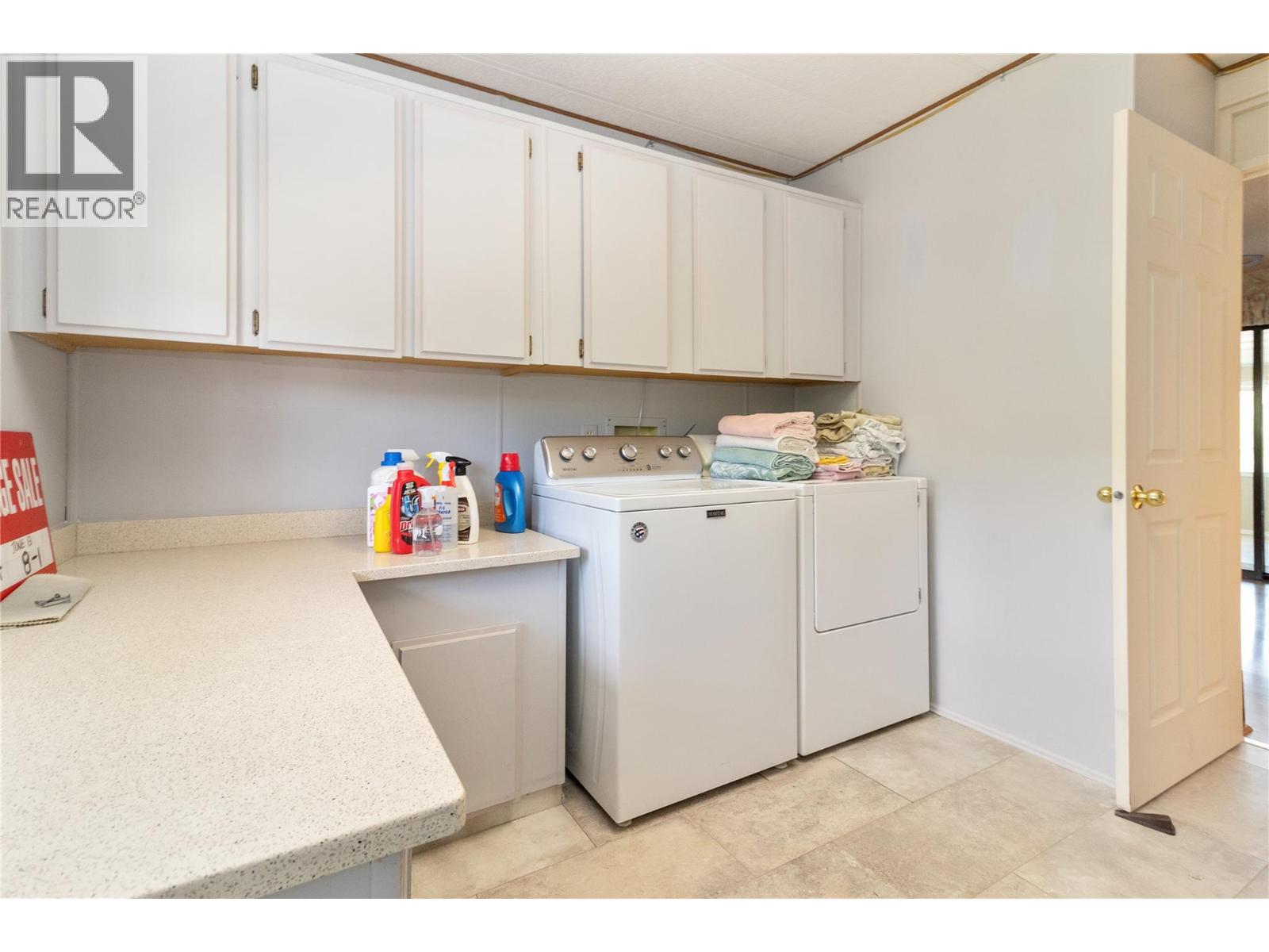 #44 2098 Boucherie Road - 21