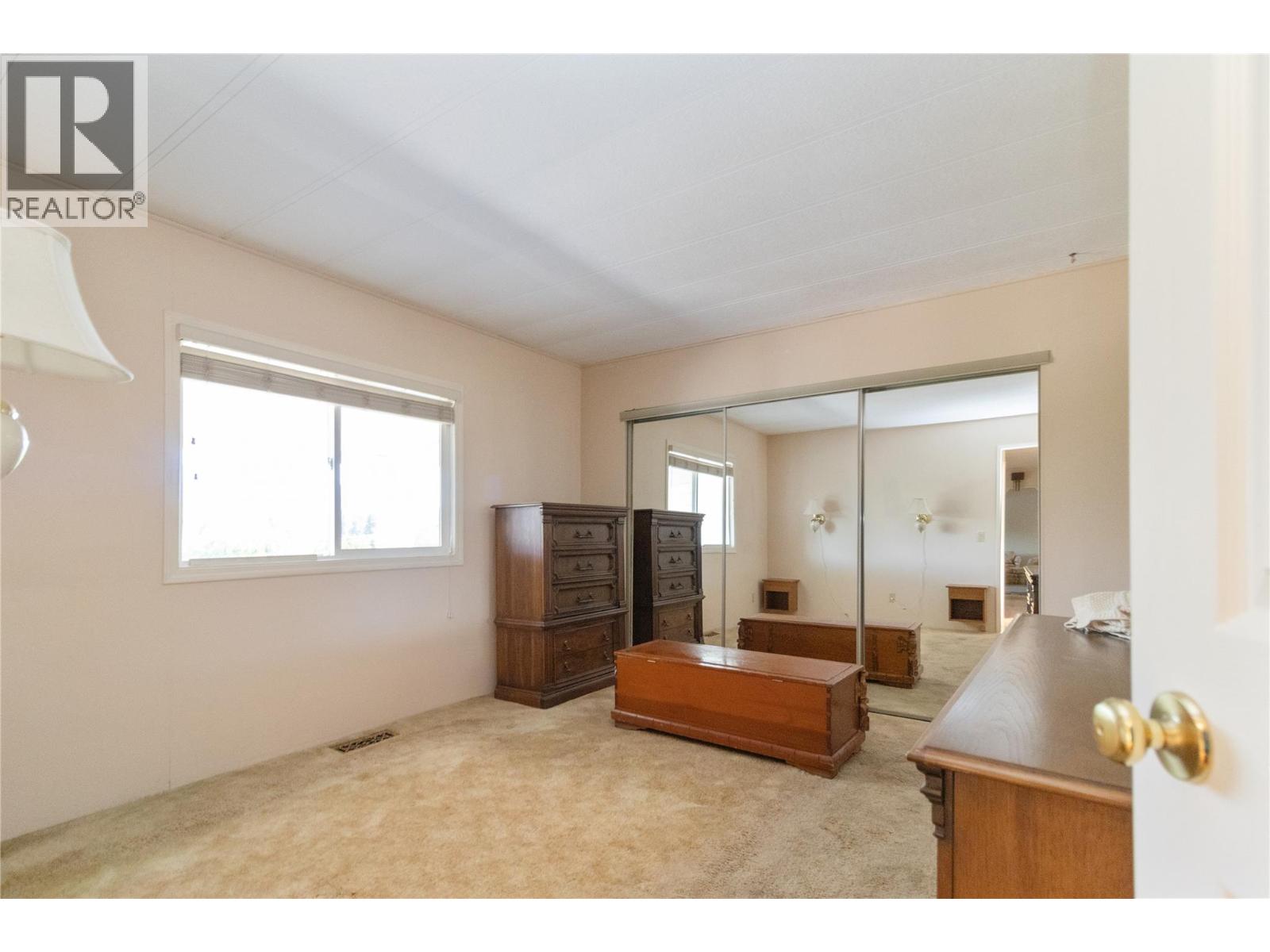 #44 2098 Boucherie Road - 23
