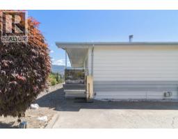 Kitchen - 2098 Boucherie Road Unit# 44, West Kelowna, BC V4T2A5 Photo 6