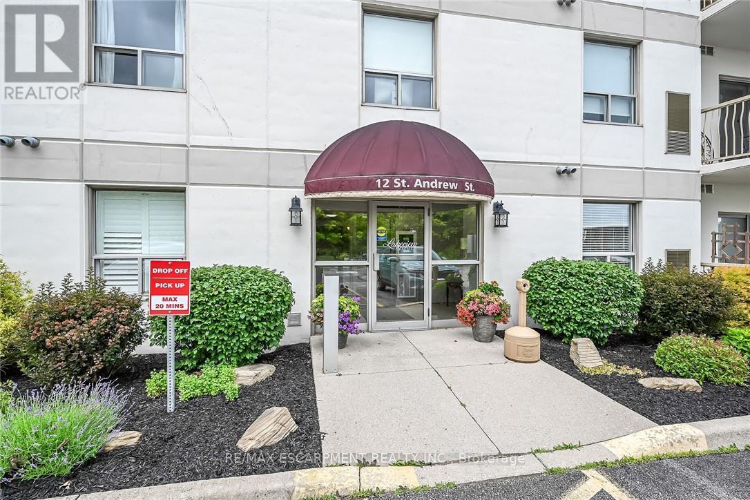 #103 12 ST ANDREW STREET - 30