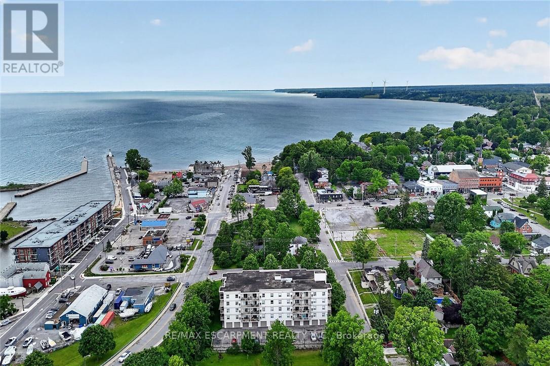 #103 12 ST ANDREW STREET - 47