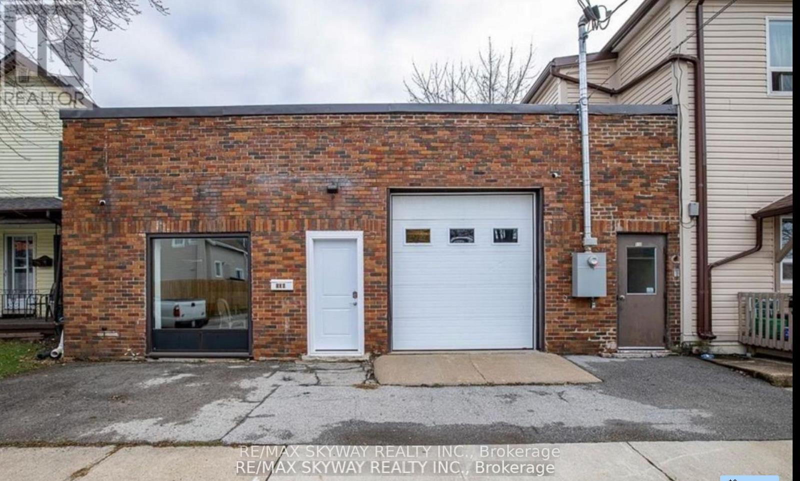 108 DUNCAN STREET - 1