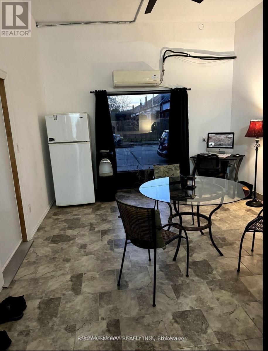 108 DUNCAN STREET - 3