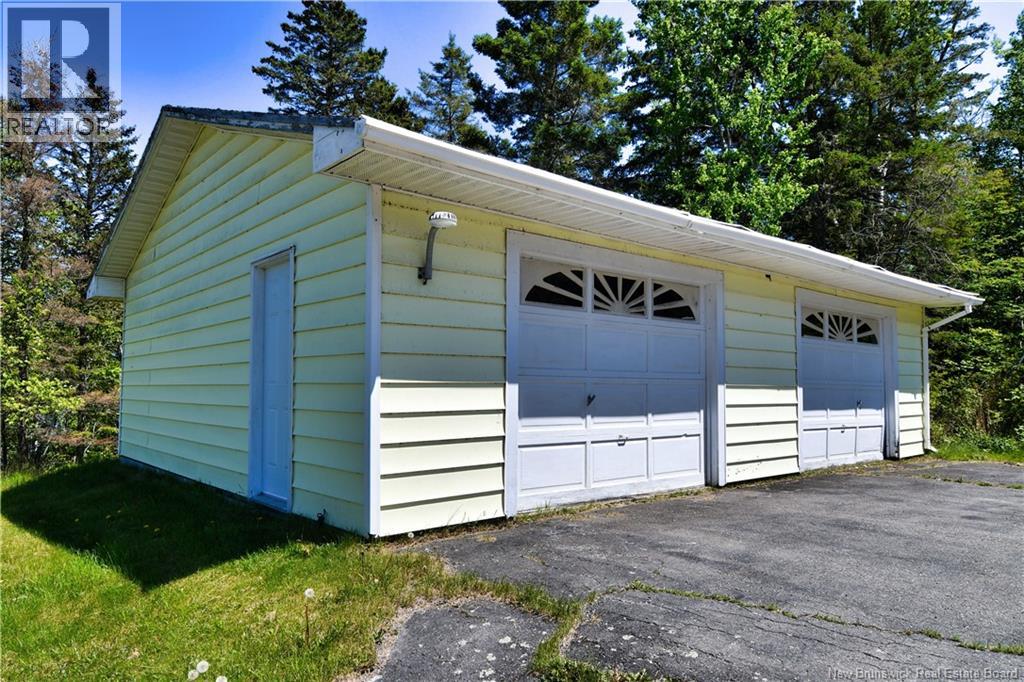 901 North Road - 3