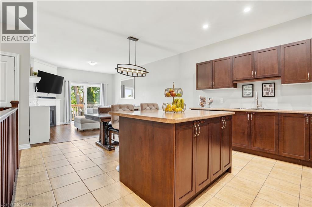 10 GRANT Street - 11