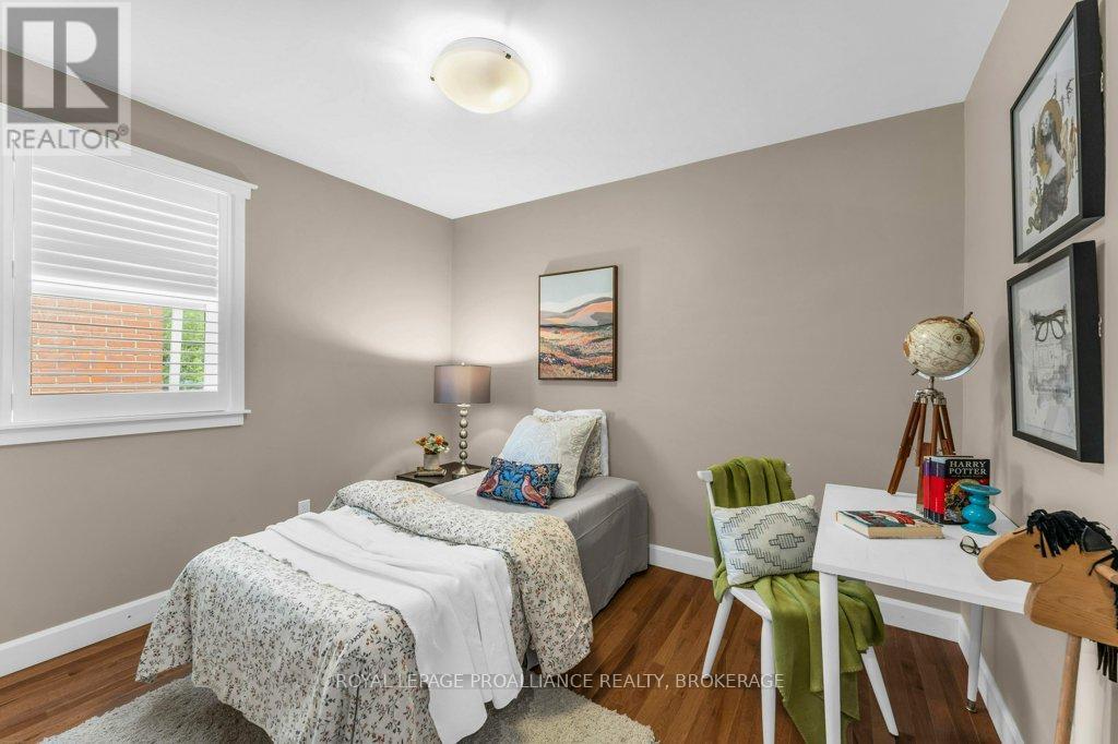 57 HELEN STREET - 26