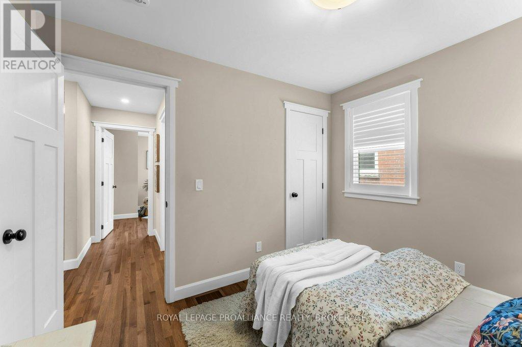 57 HELEN STREET - 28