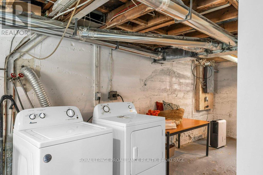 57 HELEN STREET - 35