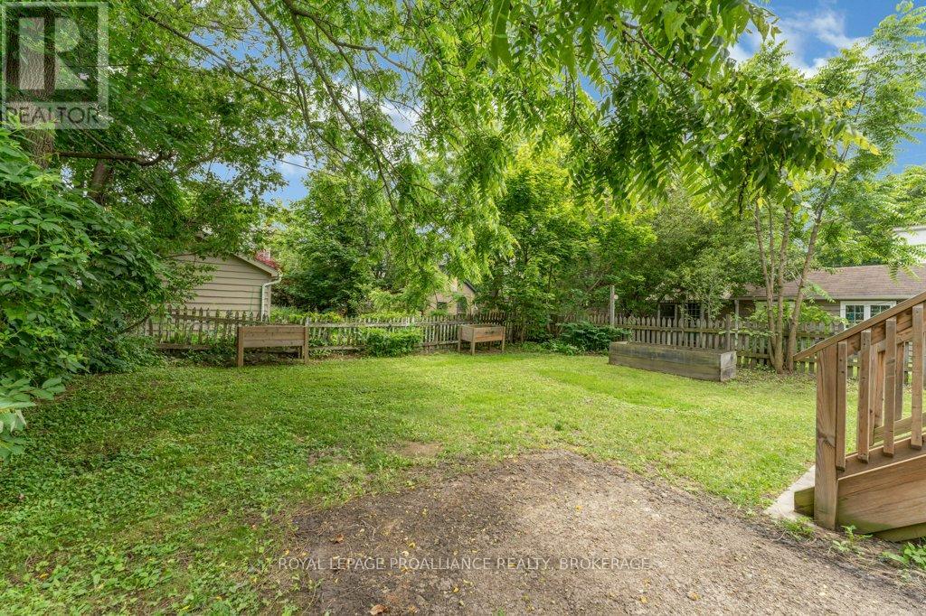 57 HELEN STREET - 39
