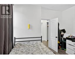 273 Thomas Street, Peterborough, ON K9J5E7 Photo 9