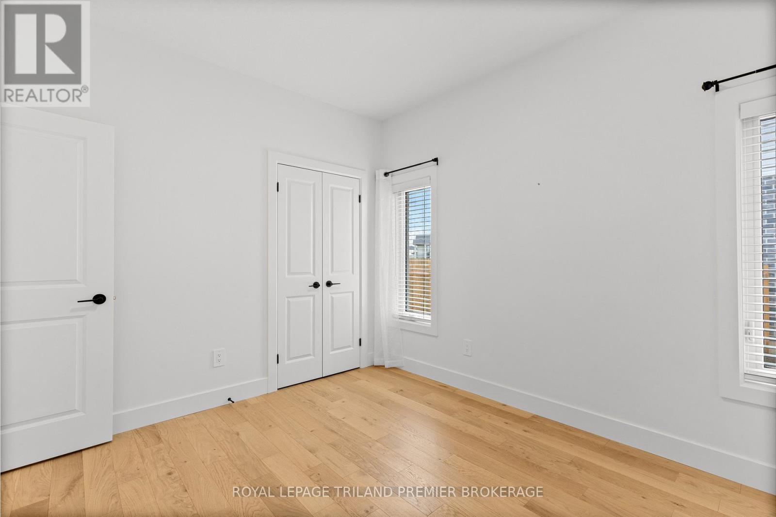 1346 BUSH HILL LINK - 22