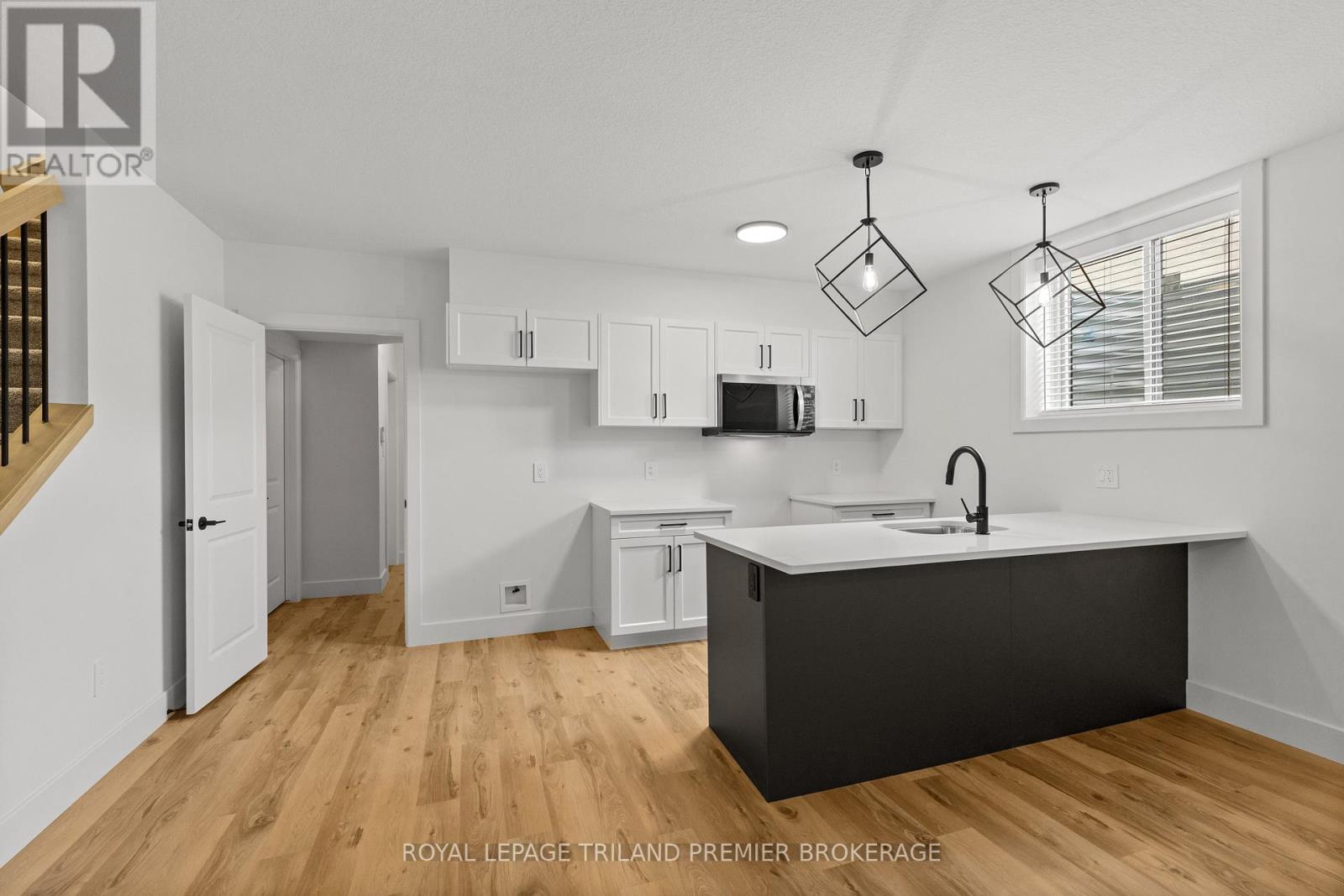 1346 BUSH HILL LINK - 30
