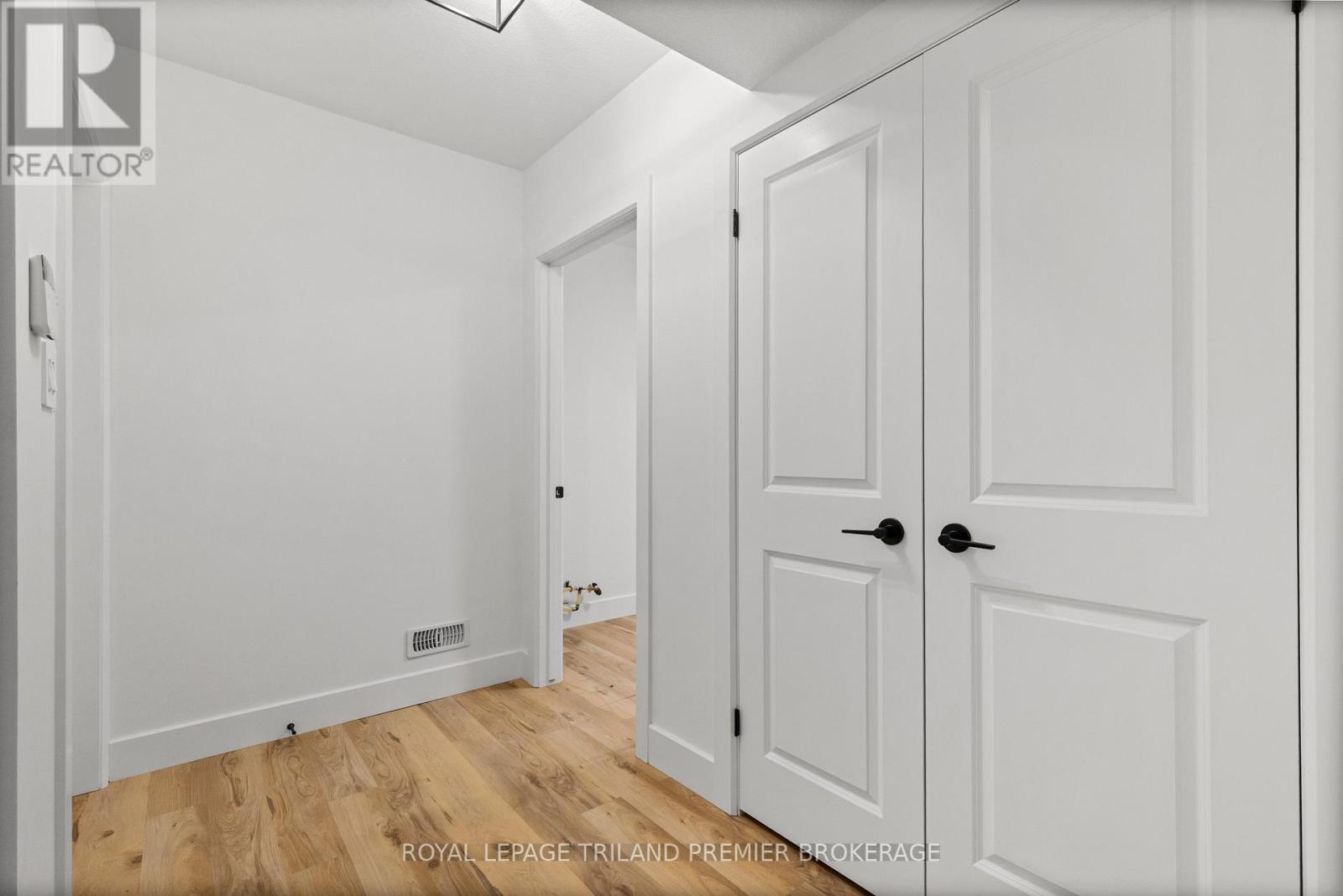 1346 BUSH HILL LINK - 40