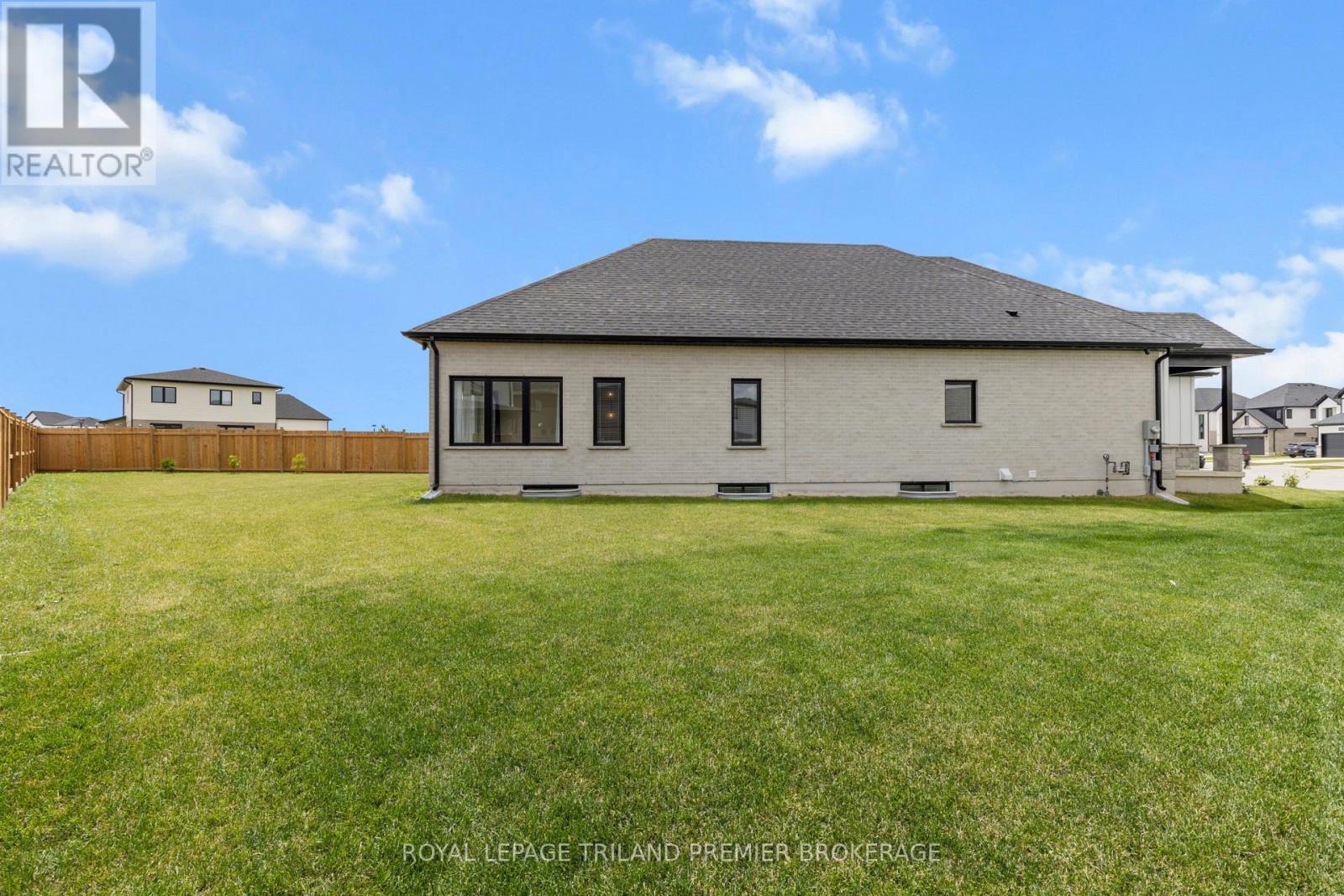 1346 BUSH HILL LINK - 44