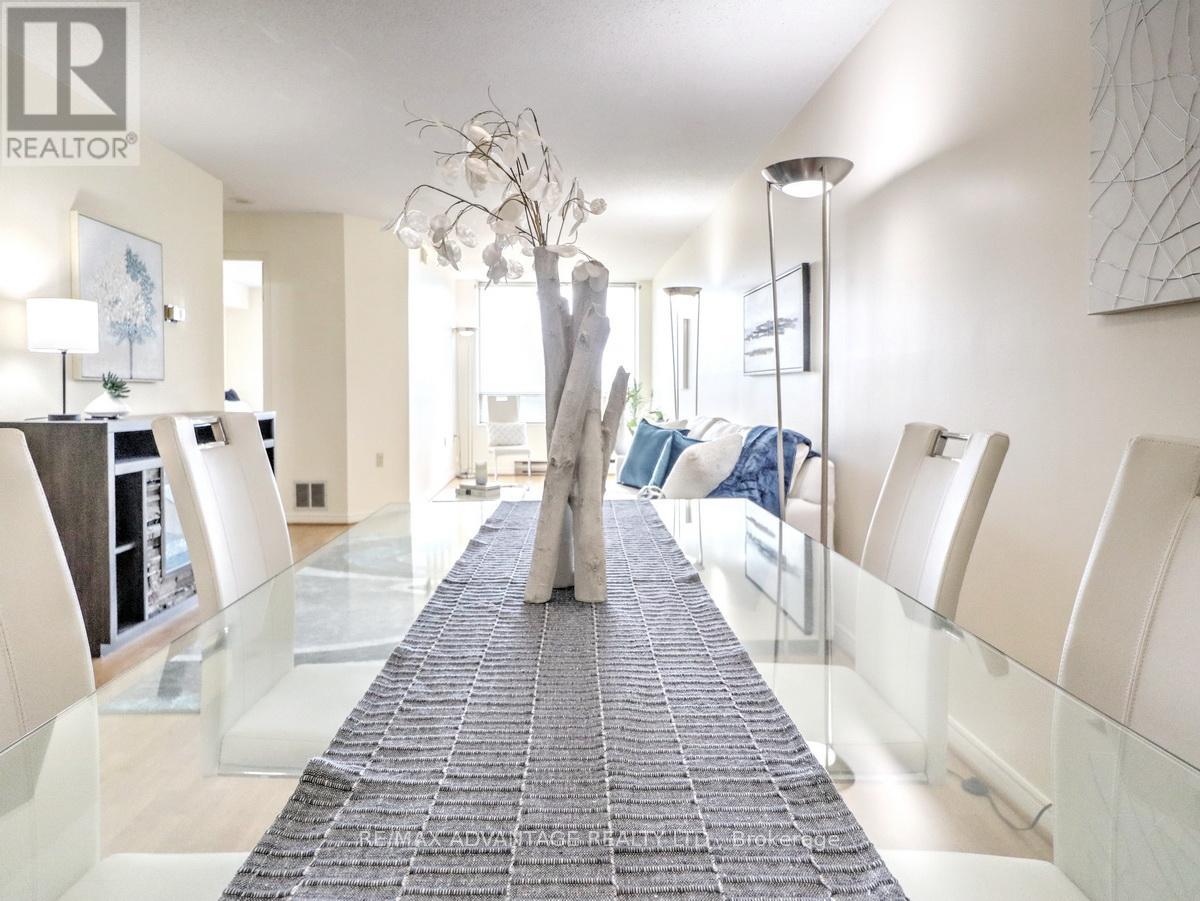 #304 695 RICHMOND STREET - 12