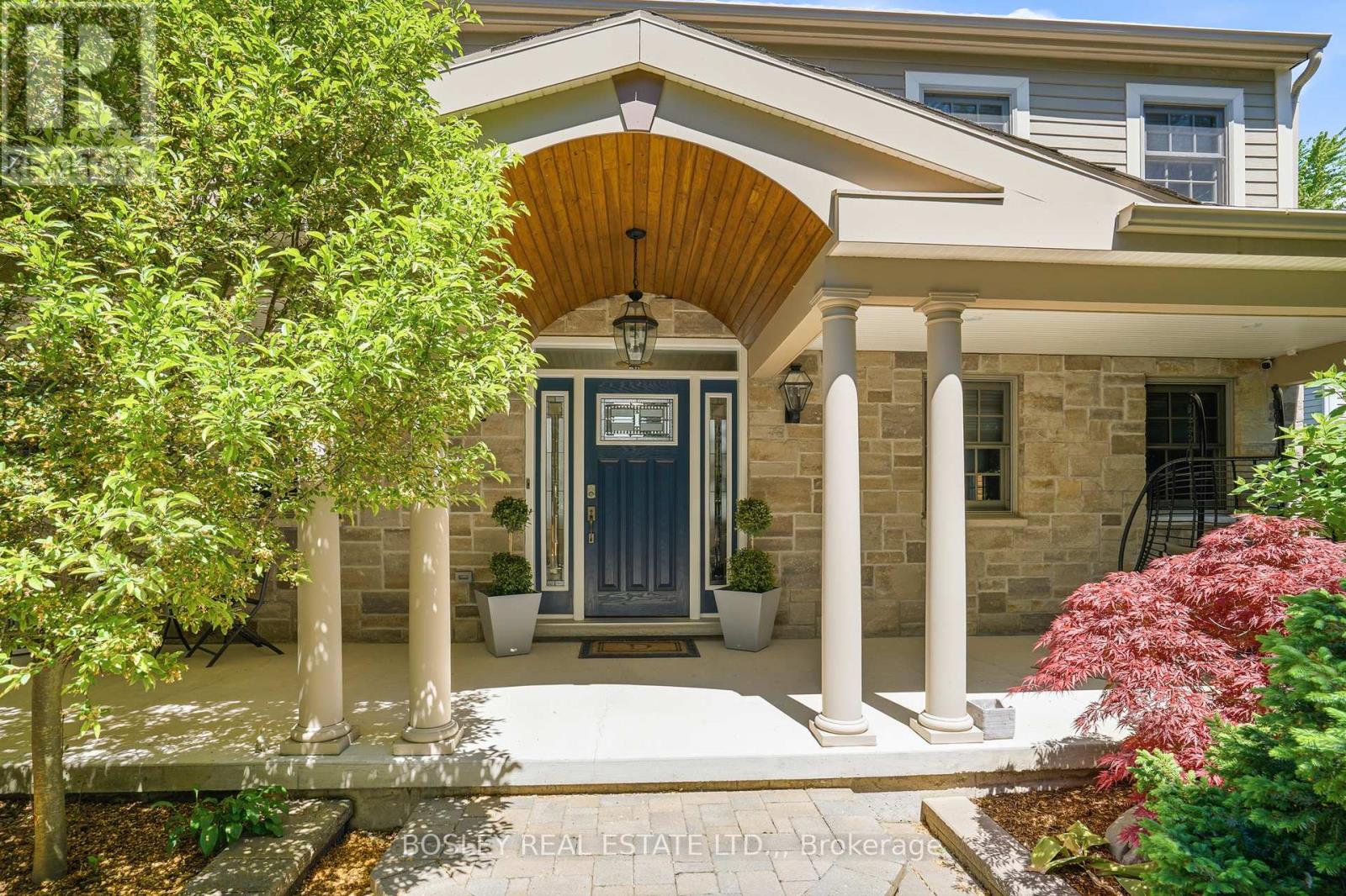 851 CHARLOTTE STREET - 7