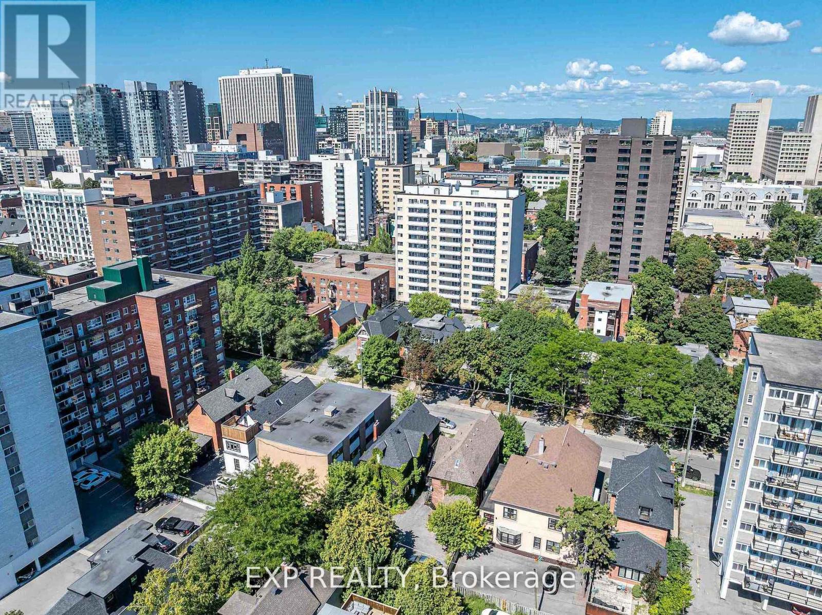 88 MACLAREN STREET - 42