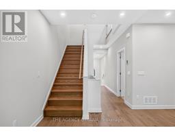 1005 Kitigan Grove, Ottawa, ON K2K0M9 Photo 9