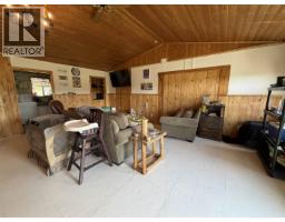 Family room - 6481 Black Creek Road, Horsefly, BC V0L1L0 Photo 7