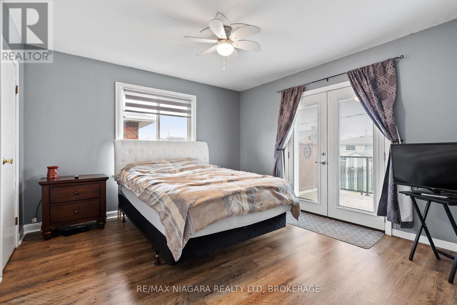 96 CLARKE STREET - 14