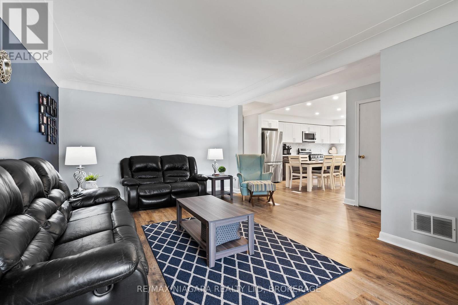 96 CLARKE STREET - 8