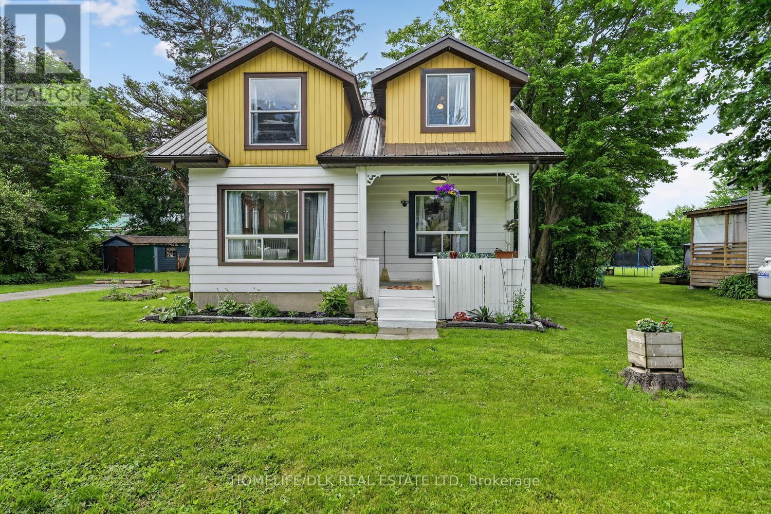 34 QUABBIN ROAD - 1