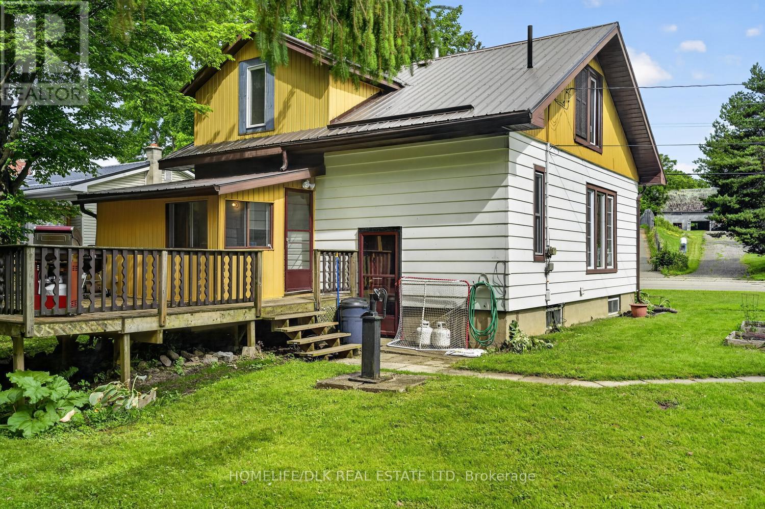 34 QUABBIN ROAD - 27