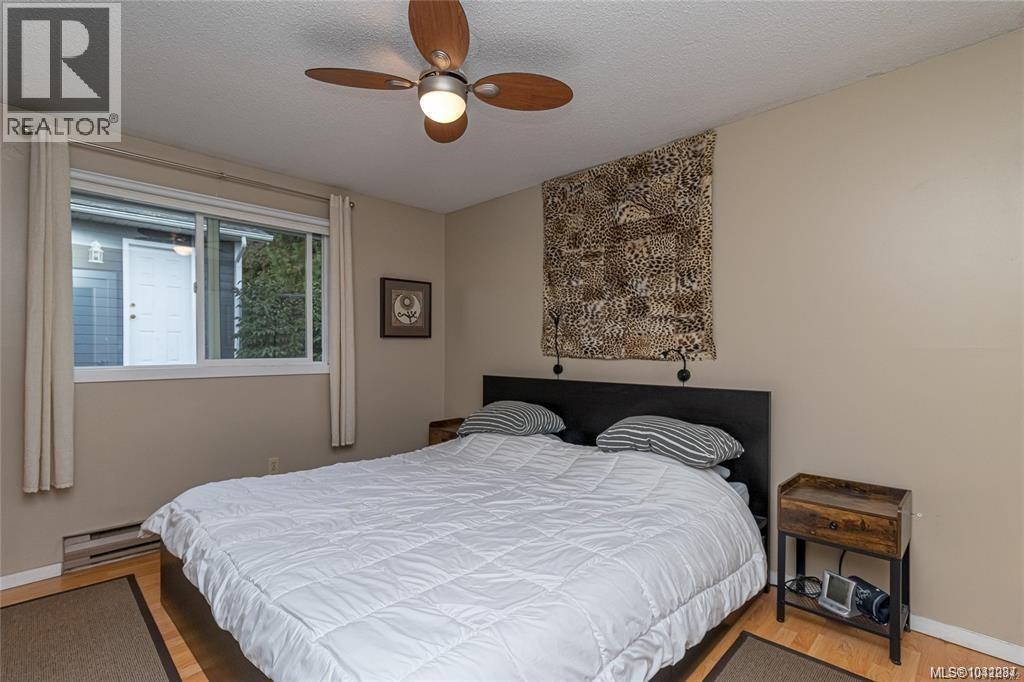5384 Miller Rd - 17