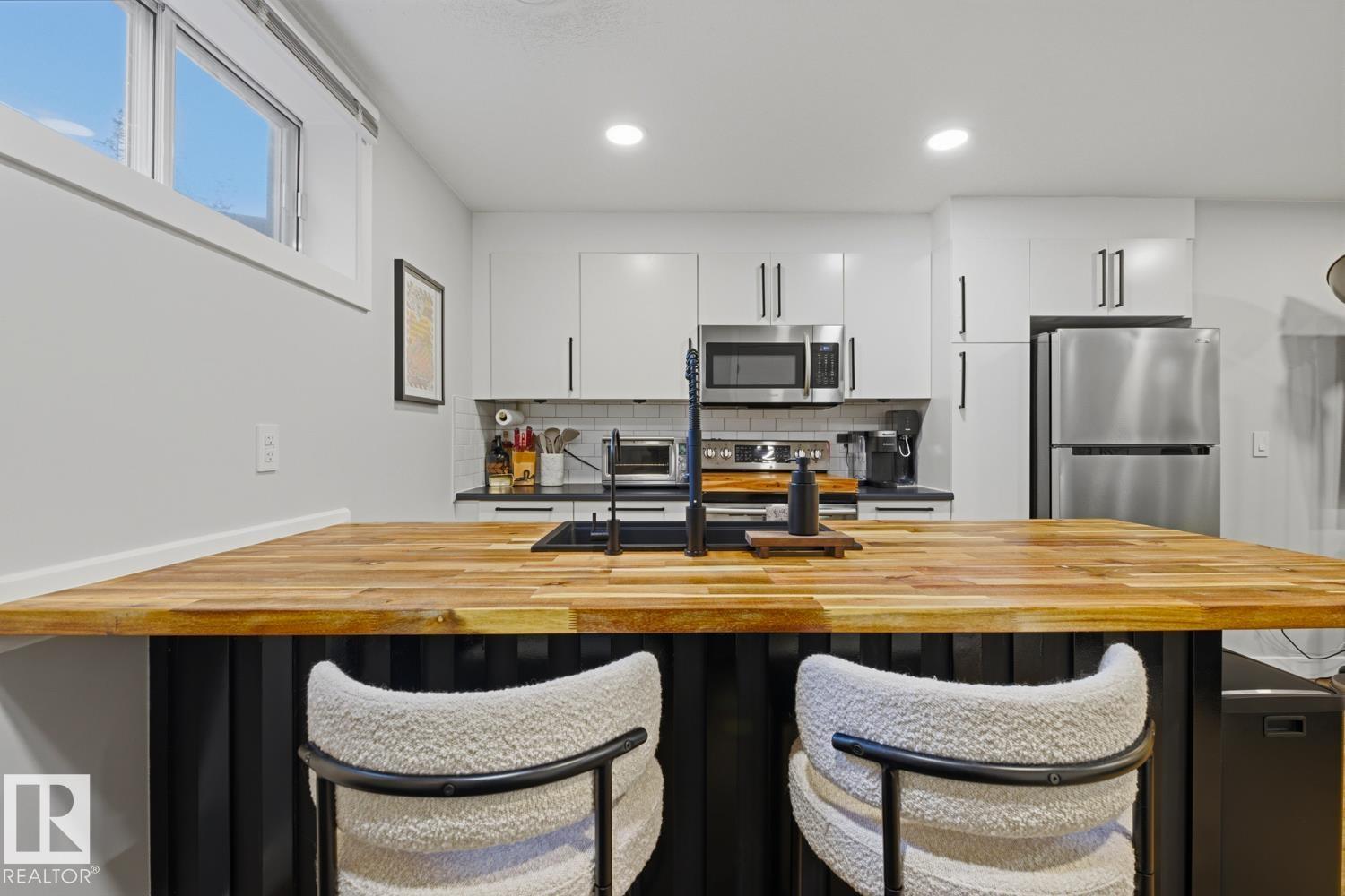 10328 73 ST NW — photo 34
