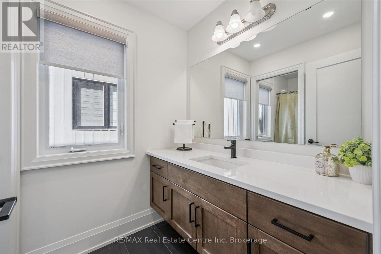 51 IMRIE ROAD - 27