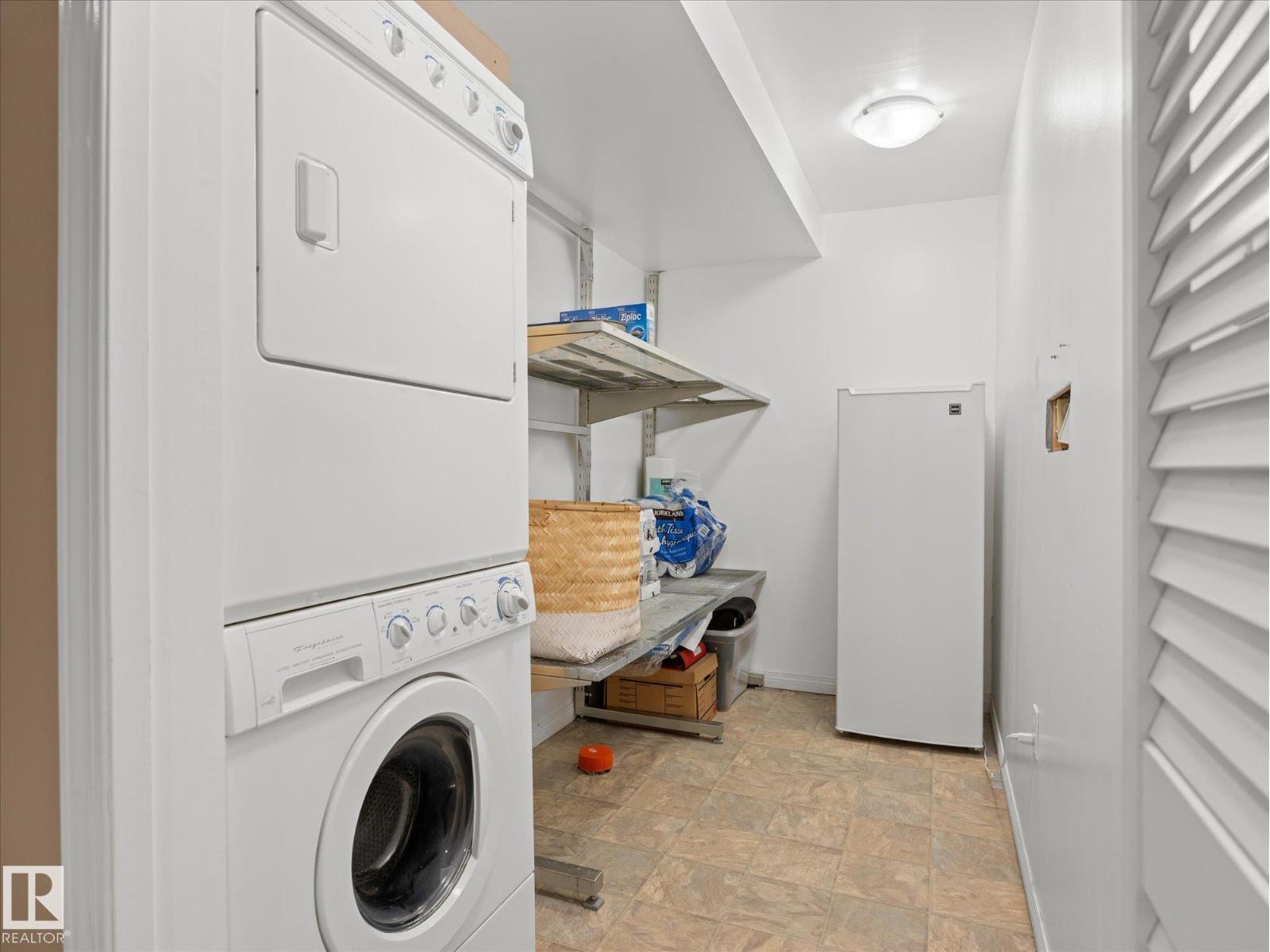 12126 16 AV SW - 23