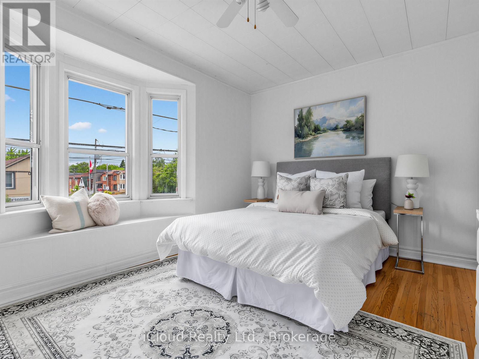 1303 WOODBINE AVENUE - 18
